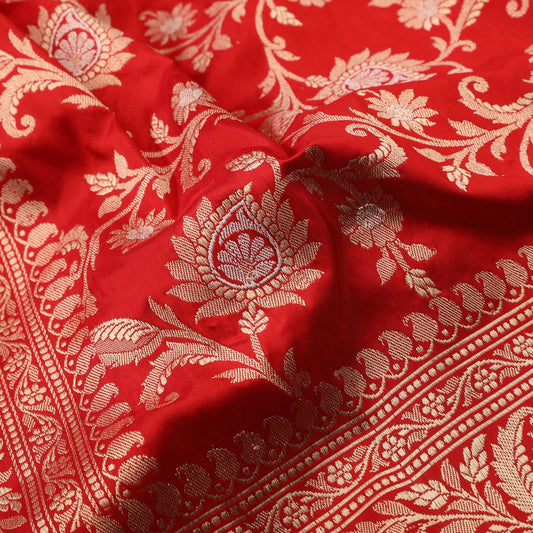 Handwoven Chilli Red Banarasi Silk Sari - WIISDT1612 002 - Fabric View