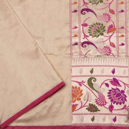 Handwoven Ecru Banarasi Paithani Floral Foliate Silk Sari - WIIRJ990002 - Blouse View