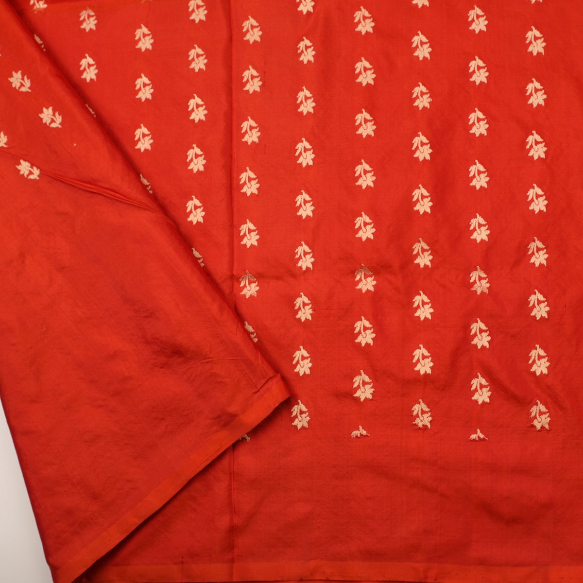 Handwoven Chilli Red Paithani Silk Sari - WIISDT1612 001 - Blouse View