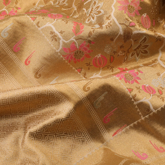 Handwoven Ecru Banarasi Kimkhab Silk Sari - WIISHNIKARIDNAM014 - Fabric View 2