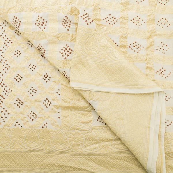 Handwoven Ivory Georgette Bandhani Sari - WIIAJB326 142 - Body View